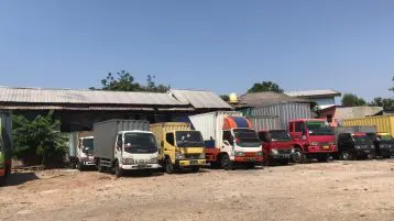 sewa mobil box untuk angkutan barang